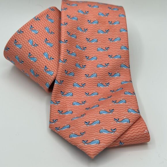 Tommy Hilfiger whale print 100% Silk tie - Picture 6 of 6